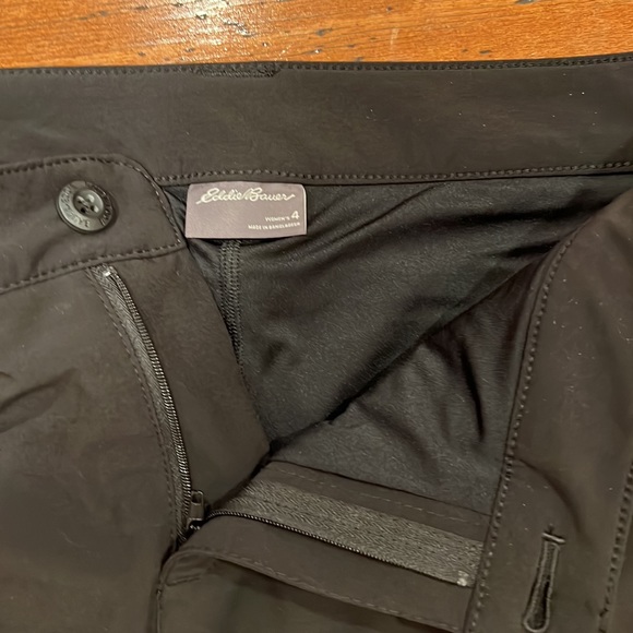 EDDIE BAUER SKORT | sz 4 Women's Black Active Stretch Adventurer 2.0 w/ Pockets - Picture 2 of 5